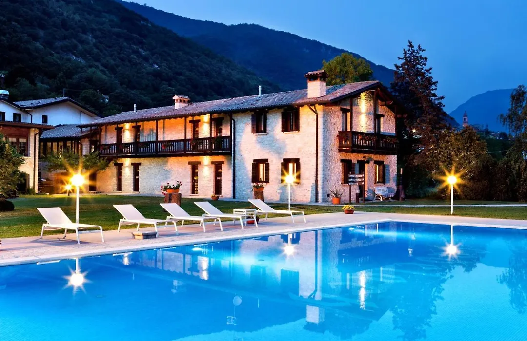 Ai Cadelach Hotel Giulia-1
